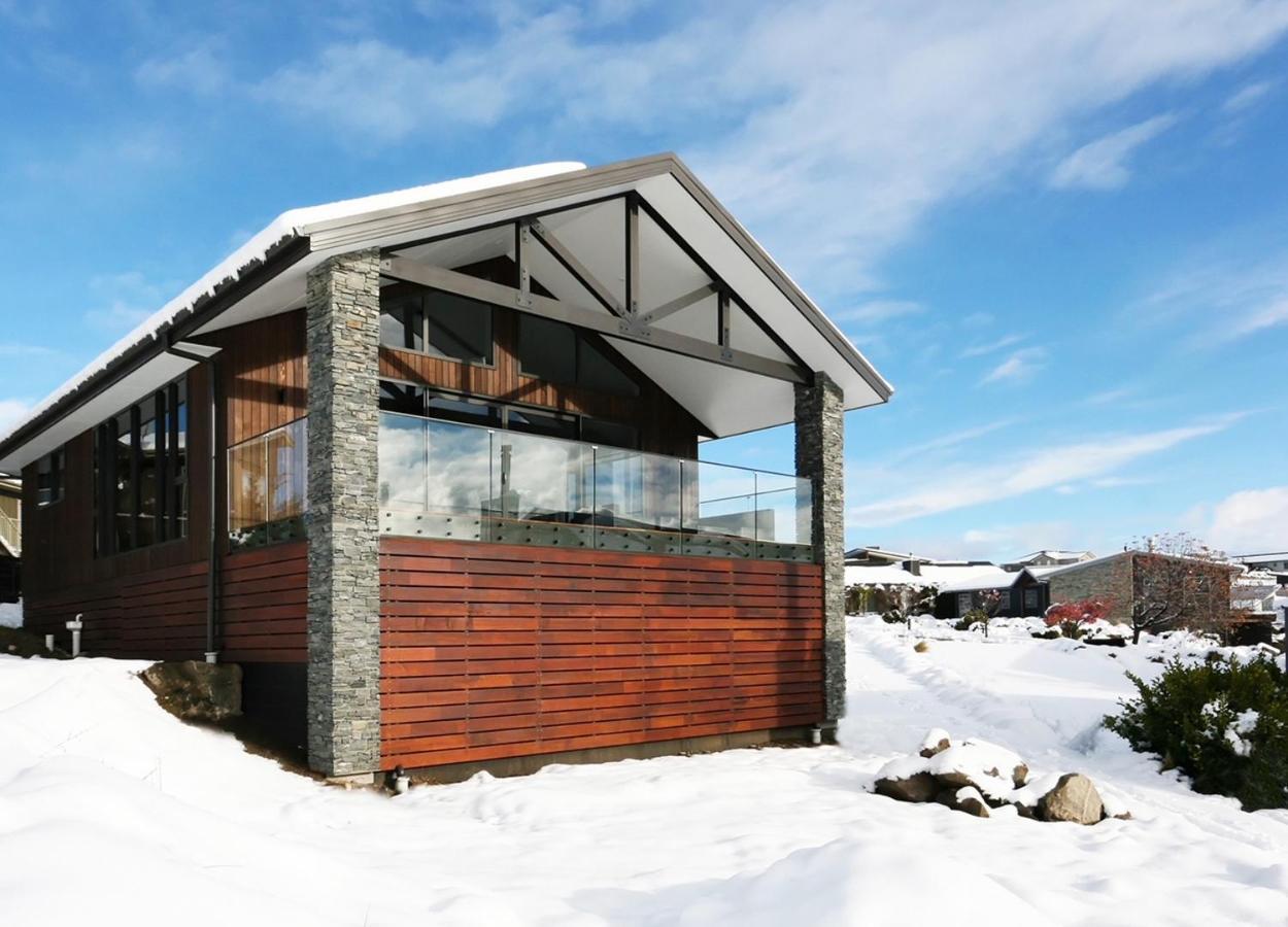 Lake Views At Antler Lodge Lake Tekapo Buitenkant foto